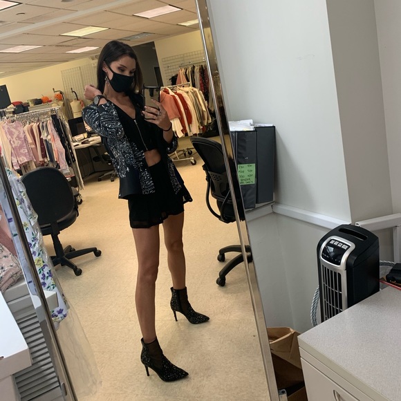 Meet your Posher, Amy - Picture 11 of 14